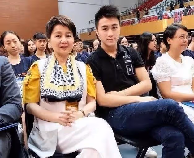梁安琪名下財產曝光,223套房產116套寫字樓,香港富豪榜位列第32