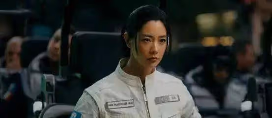 「亞洲第一美女」李成敏有多養眼?網友:鏡頭一往下移,好美