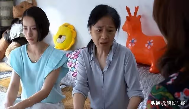 15年前兒媳牢記月子仇,現在拒絕婆婆養老,婆婆痛哭:是媽錯了