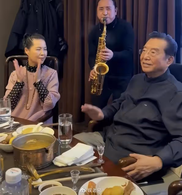 爆李雙江退休金每月3萬,夢鴿李天一赴美不歸,全家準備定居美國