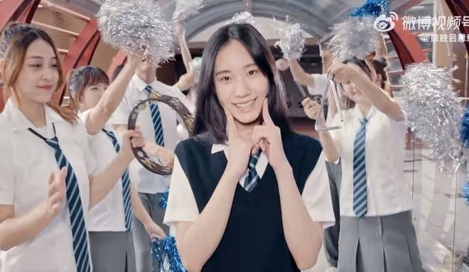 小S15歲二女兒資源不斷!首次拍攝MV,本色出演外形清純顏值逆襲