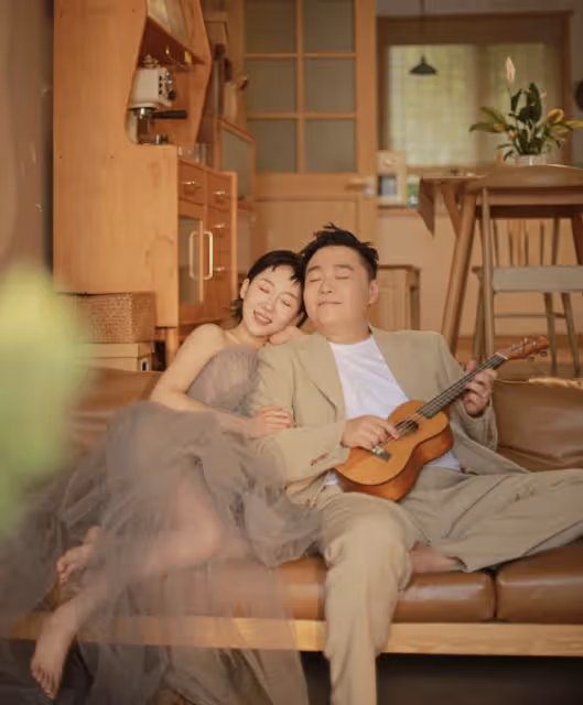郝劭文曬婚紗照,本月15日將再辦一次婚禮,此前已在台灣宴請賓客
