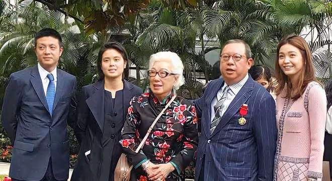 林建岳小24歲女友近況!15年仍嫁不進豪門,謝玲玲女主人地位穩固