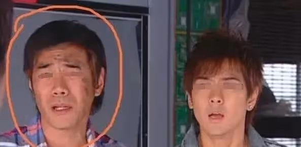 當紅時和奀星戀愛,退圈後被傳死亡,躺公公大腿被拍到?