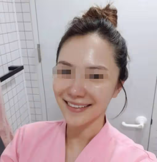 當紅時和奀星戀愛,退圈後被傳死亡,躺公公大腿被拍到?