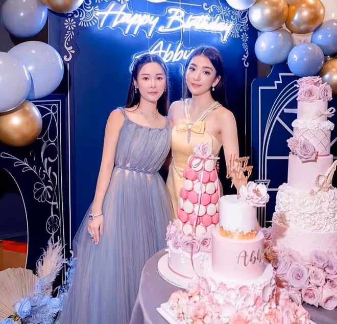方媛將出席蔡天鳳葬禮,和港姐劉倩婷送別好閨蜜最後一程