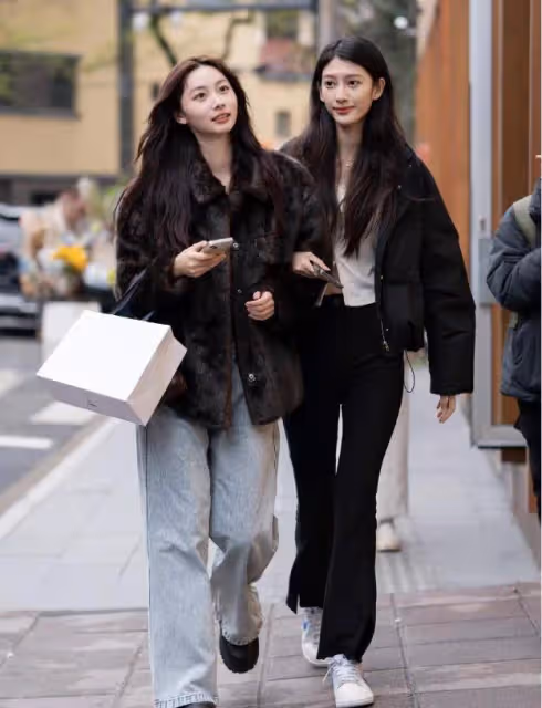上海女人太會穿，有煙火氣時髦感，每一套都好看