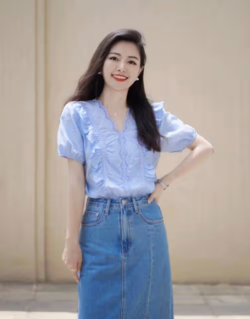 這才是氣質女人該有的穿搭，簡約大方，隨性舒適有格調，誰穿誰美