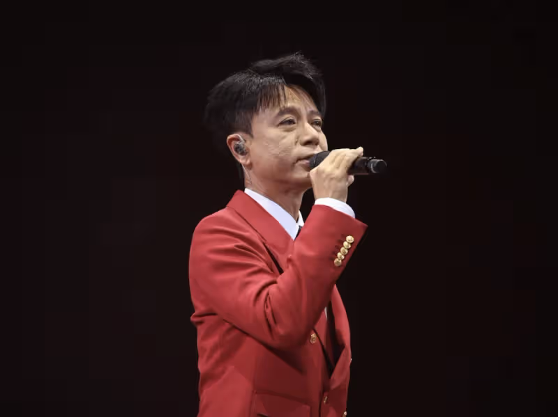 李克勤演唱會邀好聲音學員任嘉賓,獻唱張國榮歌曲,張學友送花籃