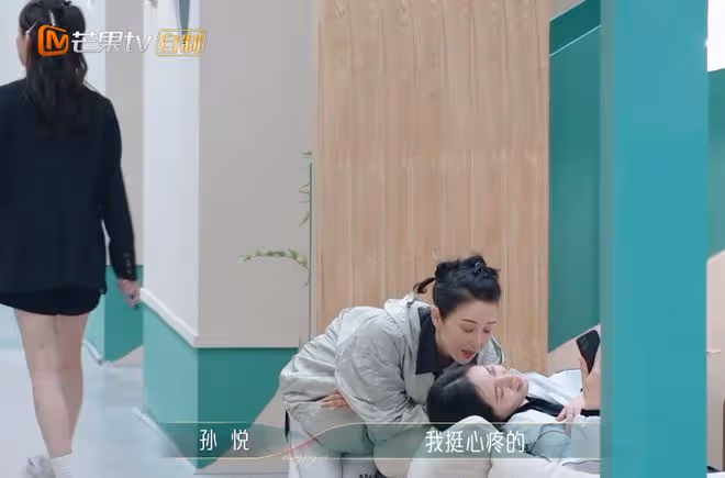 為了4句歌詞,秋瓷炫專程飛回韓國學習,她的認真該讓徐懷鈺臉紅