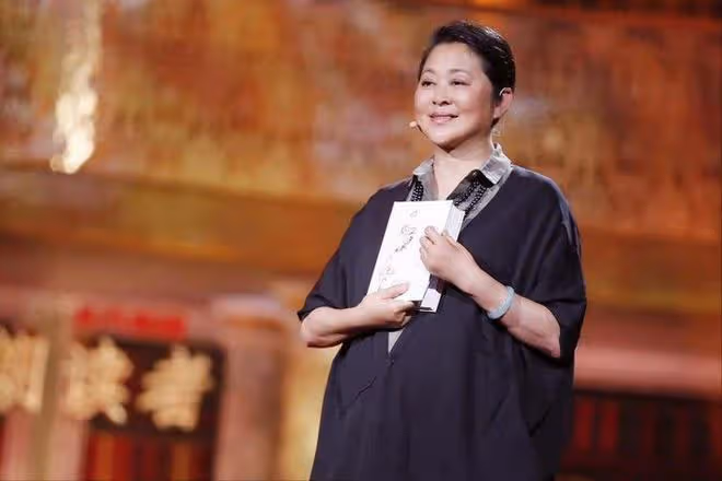 倪萍:如果有下輩子,我不要爹娘,不要孩子,不要家庭