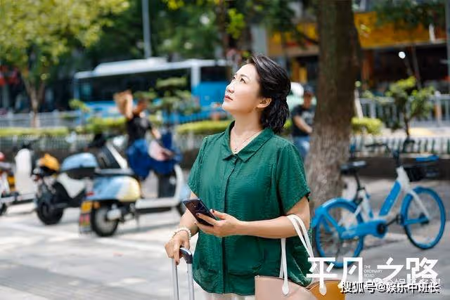 《平凡之路》勞春雪生父出現,親自出手教訓左大建,蔡曉蕾嚇流產