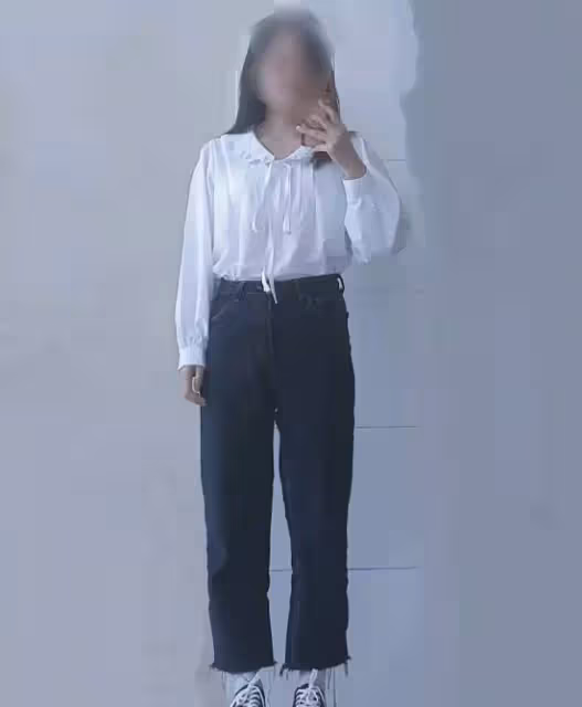女人無論年紀多大，穿白襯衫都要記住這3點，時髦高級