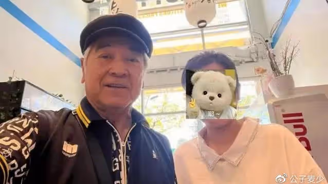 知名港星秦沛定居加拿大！疑已放棄中國國籍，二婚娶日本妻子很幸福