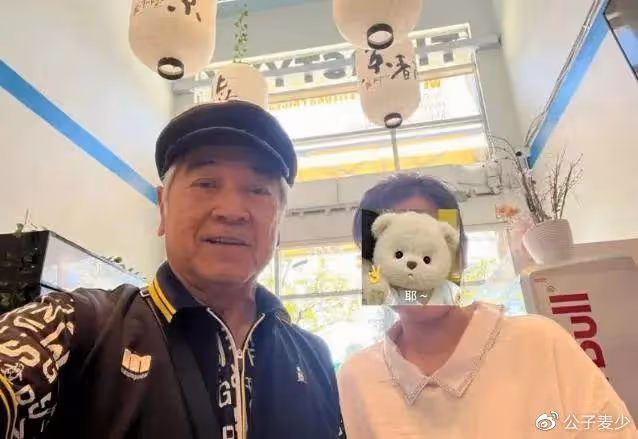 知名港星秦沛定居加拿大!疑已放棄中國國籍,二婚娶日本妻子很幸福