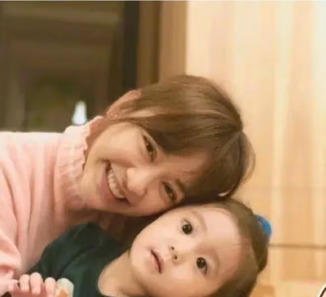 48歲賈靜雯被曝婚變,老公出軌「綠茶女星」,更多蛛絲馬跡被扒!