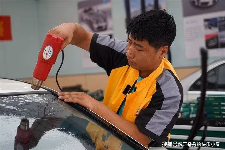 離婚之後!我和前夫「斷了聯繫」 無意中看到他「發給兒子的簡訊」我決定復婚!