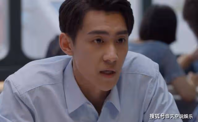 《平凡之路》看了左娜的金髮造型，才知舒一南的眼光有多刁鑽