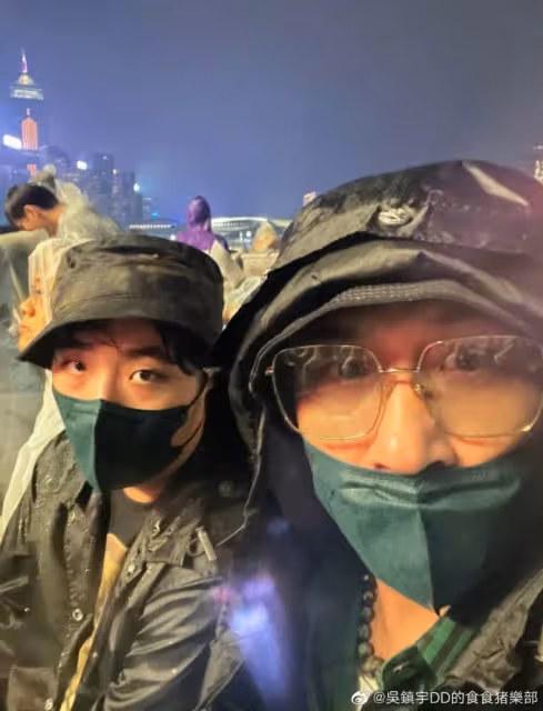 笑死!吳鎮宇終於帶費曼去看周杰倫演唱會!父子倆的評價太可愛了!