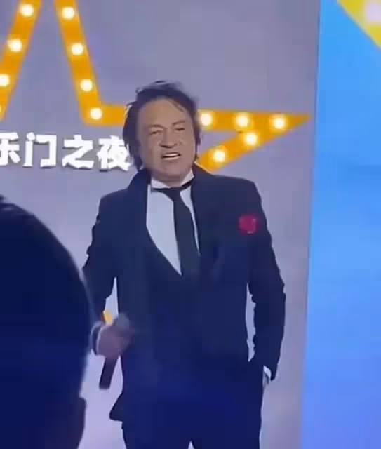 61歲馬景濤現身忘年交婚宴,像四十齣頭,二婚離婚後徹底無戲可拍