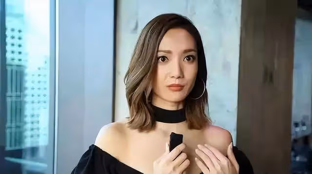 TVB離巢花旦近況曝光!比基尼造型亮相,上圍豐滿,身材惹人羨