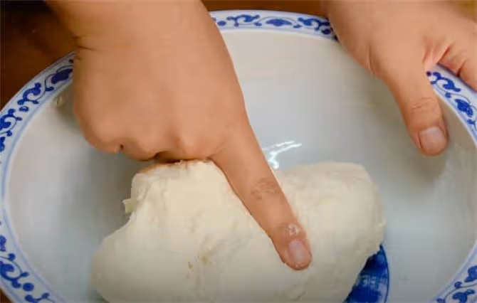 發麵糖餅新做法,到鍋就鼓大泡,鬆軟又甜蜜,比麵包還要軟
