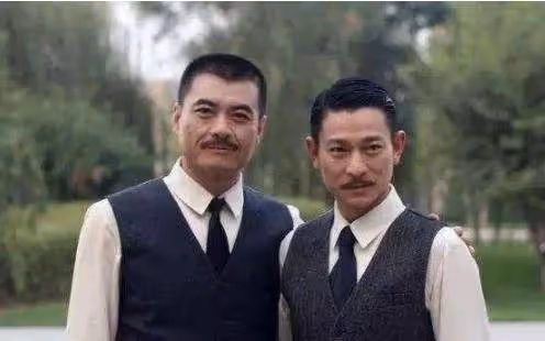 將丈夫捧紅後卻遭分手,丈夫娶影后幸福美滿,她卻和兒子相依為命