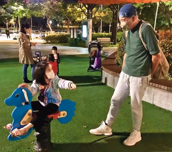 秦漢一家近況曝光！因幫兒子帶娃產生分歧，愛子當爸5年仍不婚