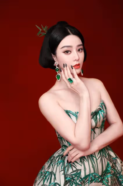 鞏俐坎城未獲清場待遇,朱一龍無人拍攝被保安催促離場,原因現實