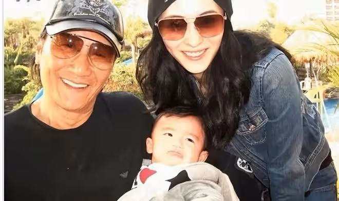 張柏芝有意曝出三兒子廬山真面目,酷似西方人,坐實混血娃娃傳聞