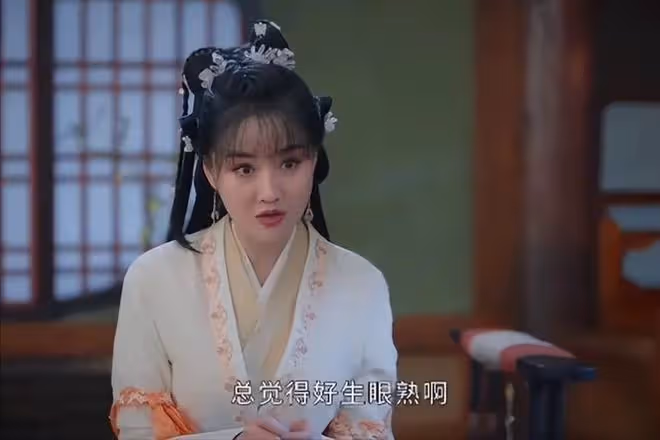 顏值不輸白鹿,長相神似某爽,於正力捧「關係戶」終於走紅
