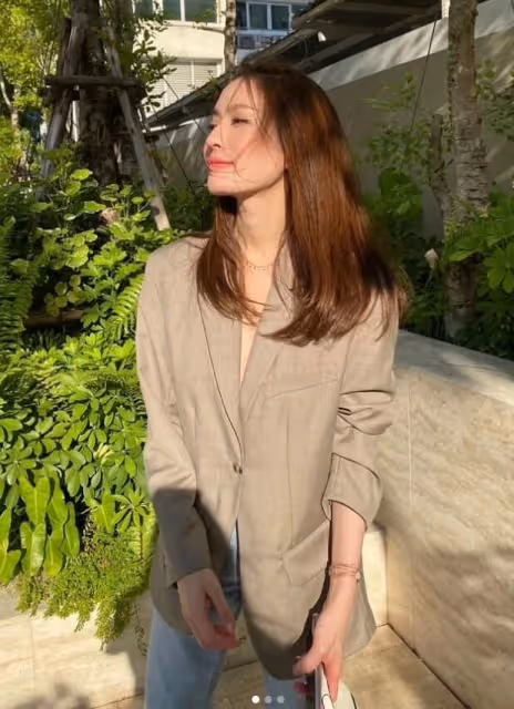 泰國「新總理」皮塔頻頻點贊女星Aff,網友希望兩人交往