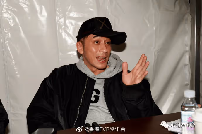 TVB歌后開演唱會服裝露好多肉!不怕男友吳卓羲看到流鼻血