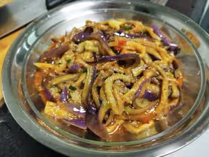 涼拌茄子這樣做，堪稱米飯殺手