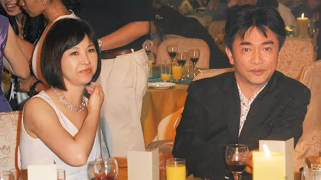 吳宗憲「金屋藏嬌」的老婆現身，60歲的張葳葳貌美如花很優雅