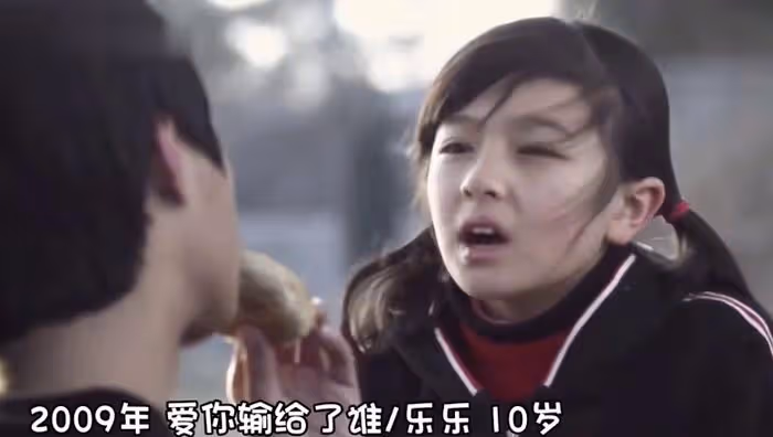 張新成李蘭迪戀情又添錘！女方曬照偷偷秀恩愛，戀愛六年感情穩定