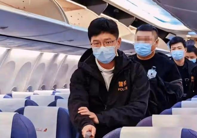 王冕老李被捕後續,李先生老婆朋友圈回應:他只是運氣不好