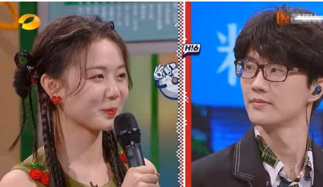 許嵩馮禧逛街再次被拍,十指緊扣感情穩定,兩人相戀已超過半年