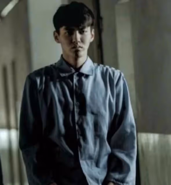獄友曝吳亦凡狀態:發福很多,和20個人住一起,現今已是班長