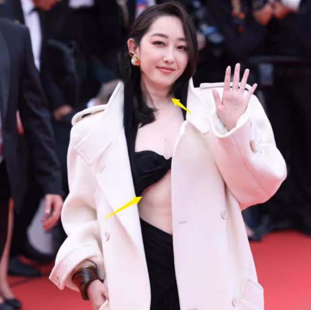 坎城紅毯:張雨綺細節大膽,蔣夢婕好尷尬,女星真空上陣放飛自我