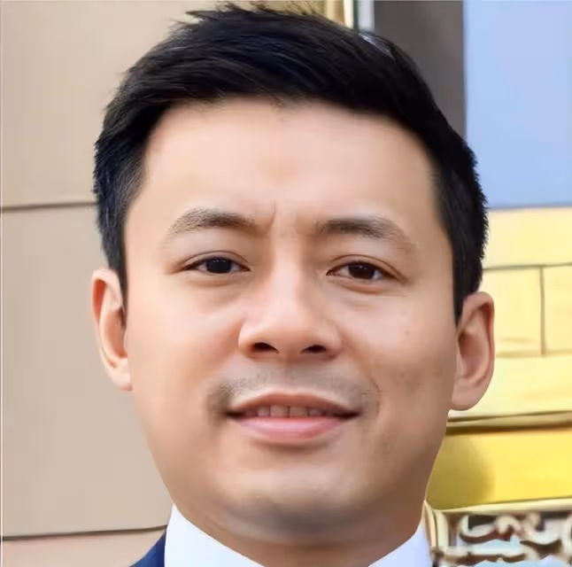霍英東誕辰100周年紀念，霍震霆3兒子為爺爺慶賀，霍啟仁罕見露面