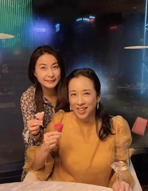 霍英東誕辰100周年紀念，霍震霆3兒子為爺爺慶賀，霍啟仁罕見露面