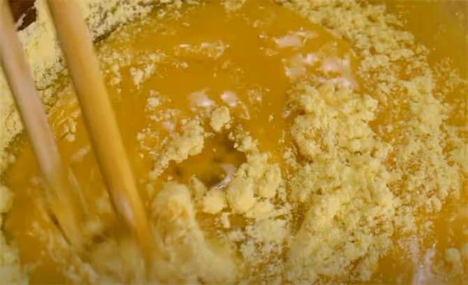 平底鍋做家常烙餅,加一把玉米面,柔軟層次多,涼了也不會發硬