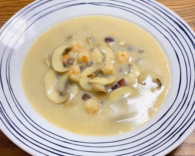超驚艷奶油蘑菇湯(牛奶版本)