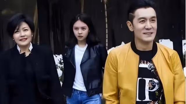 李詠病逝4年後，妻子深夜發文公布喜訊，網友：「恭喜」
