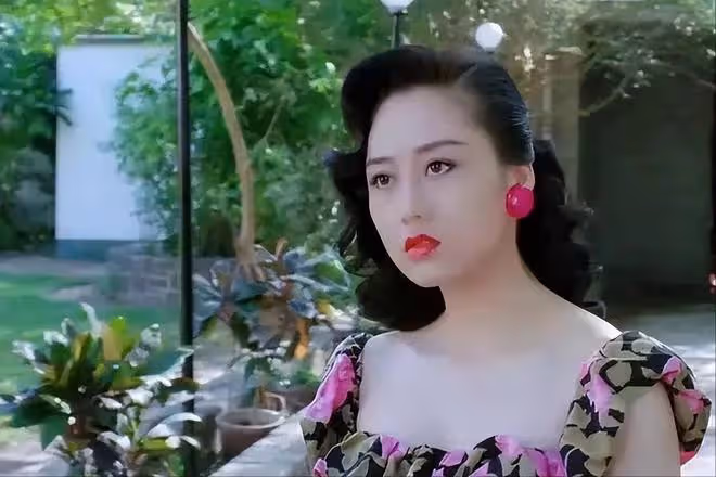 李連杰一生都沒有和周潤發合作過，原因是妻子利智曾被他欺負過