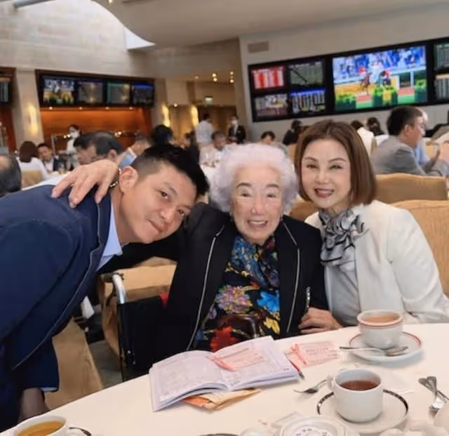 否認復婚!66歲港星自曝享受單身,離婚後靠4億贍養費變身女強人