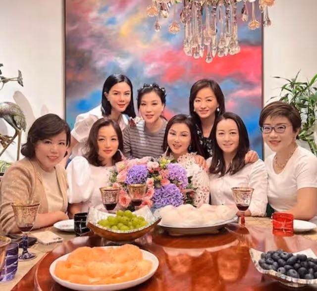 否認復婚!66歲港星自曝享受單身,離婚後靠4億贍養費變身女強人