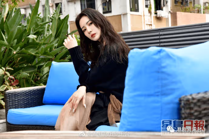 「TVB一姐」難得放慢腳步!對於被指整容暴怒:是換了化妝師而已