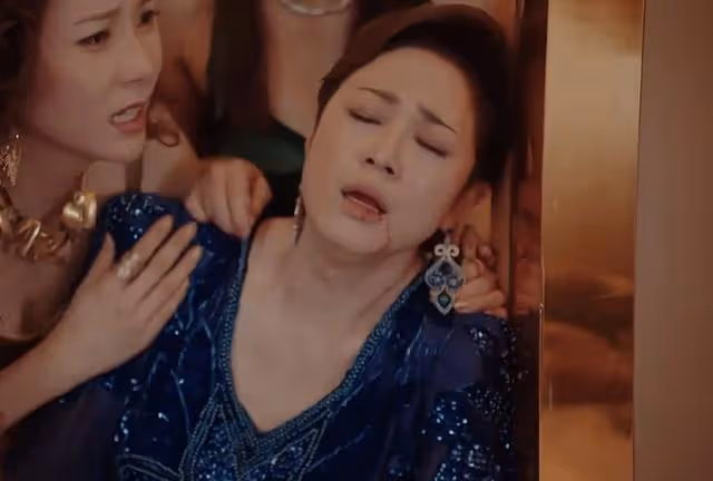 表現亮眼!56歲香港知名女星陳法蓉回TVB拍劇,樣貌不輸一眾小花